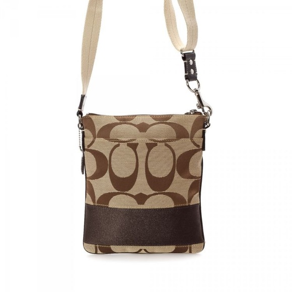 Coach Handbags - Coach crossbody bag